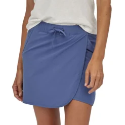 Patagonia Women's Fleetwith Skort -Deals Outfivox Store Patagonia 58635 CUBLCurrentBlue 1modelfront